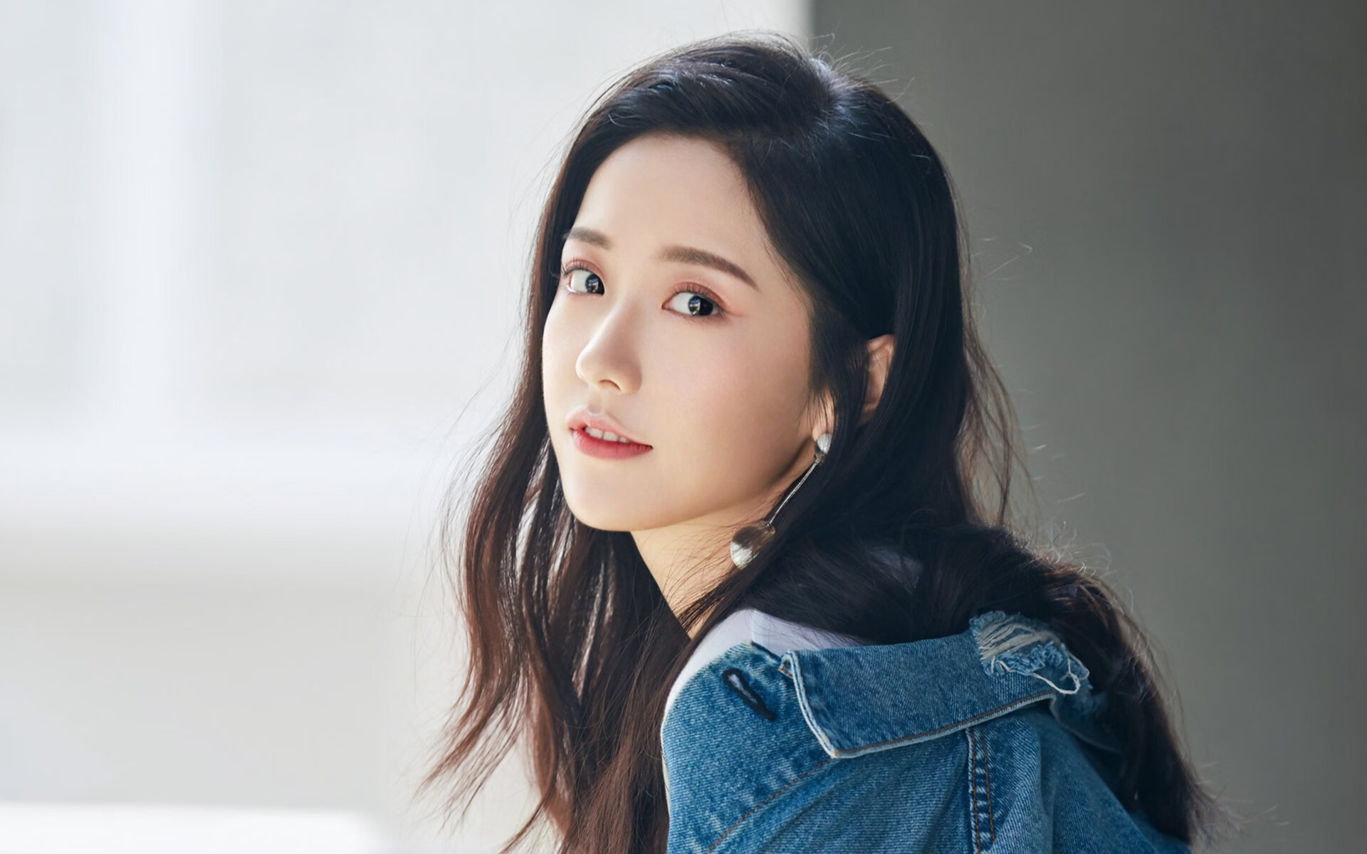 九游官网入口下载-瑞典队乒乓球战术：快速发球与远台进攻结合，瑞典乒乓球国家队