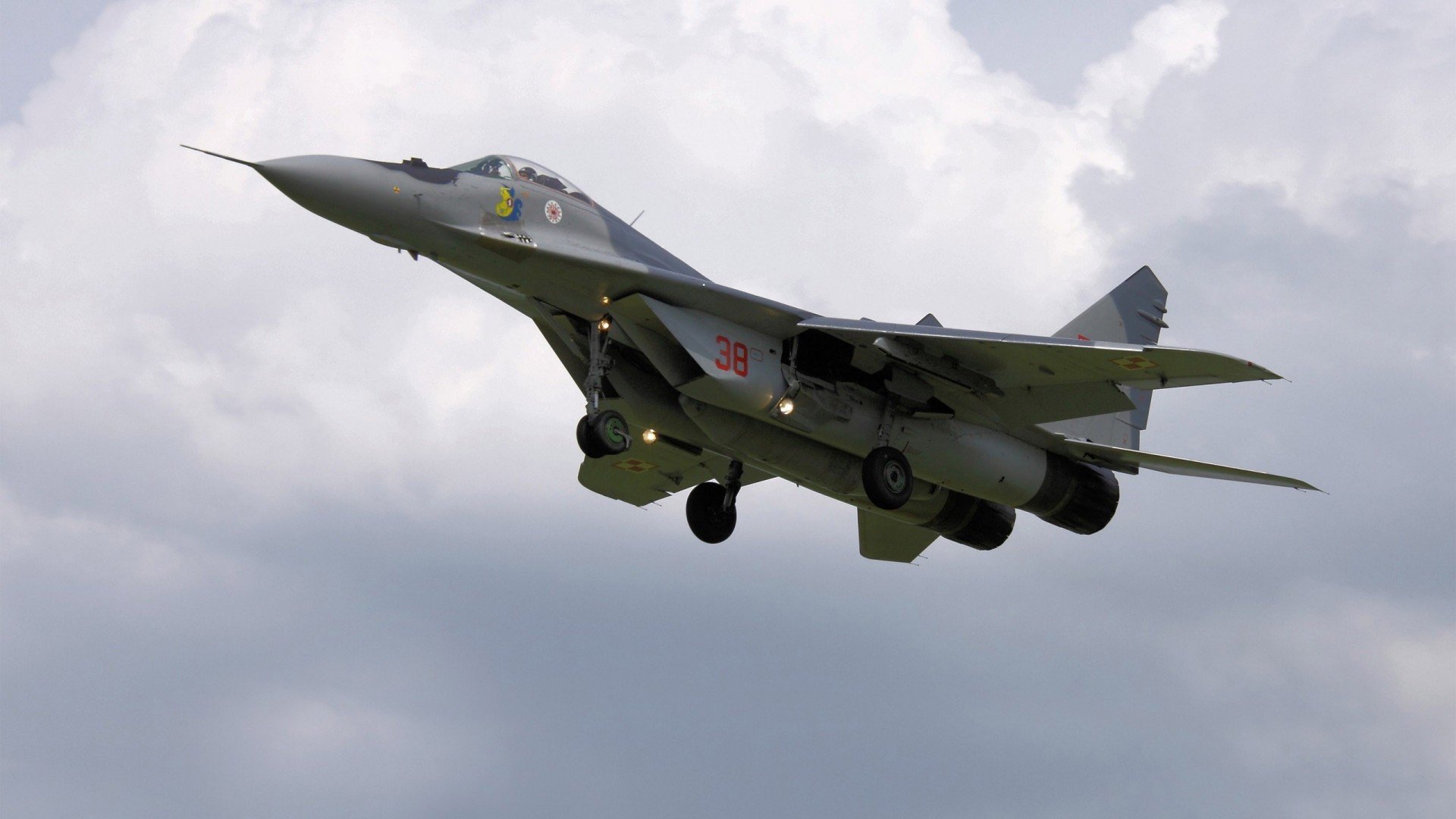 九游官网入口下载-观众座席引导系统优化提升流线效率,观众席领导座位顺序图